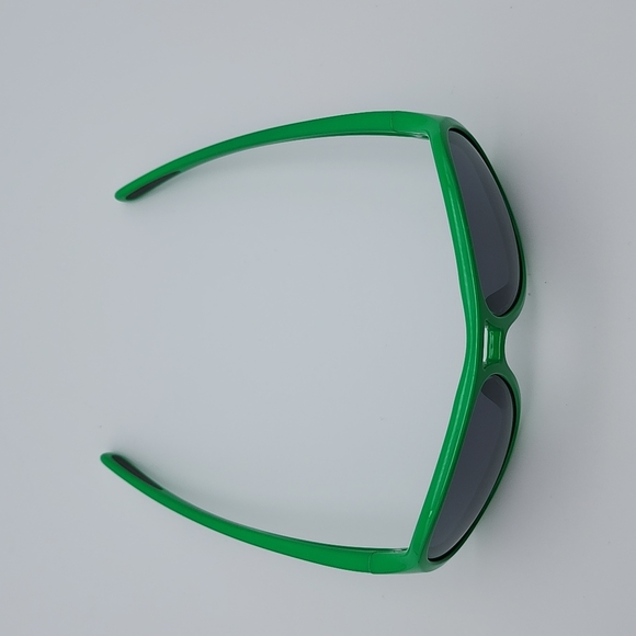 Oakley Twentysix.2 Sunglasses in Money w/Black Iridium Lenses main image 11